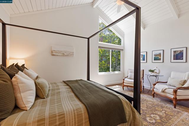 1513 Siskiyou Dr, Walnut Creek CA: https://media.crmls.org/mediaz/83253fb6-ca5b-4570-9e8e-46fda64261fd.jpg