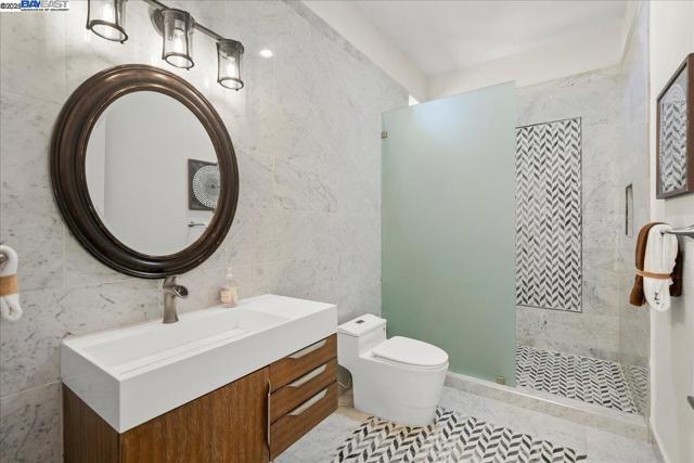 5388 Doolan Rd, Livermore CA: https://media.crmls.org/mediaz/8325e8f9-7925-42fc-a57d-857d924492c6.jpg