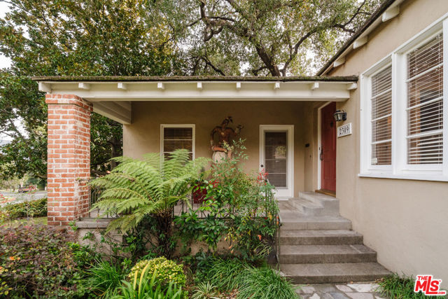2309 Hermosita Drive photo 3