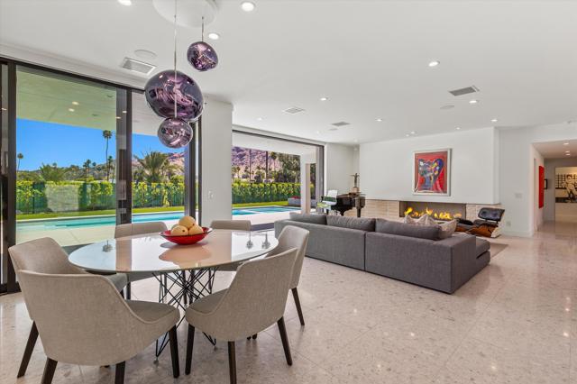 2290 S Yosemite Drive, Palm Springs CA: https://media.crmls.org/mediaz/83262b39-7479-44ac-b1de-41bb9384a61a.jpg