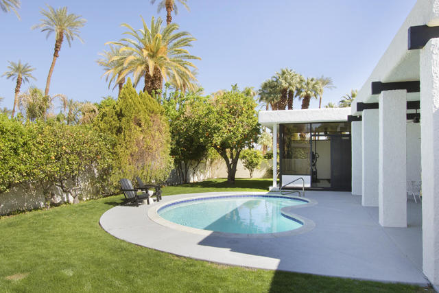 75414 Palm Shadow Drive, Indian Wells CA: https://media.crmls.org/mediaz/83266f3a-1c31-4e27-9117-a4dfe4729d33.jpg