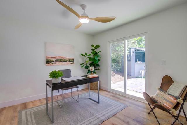3987 Dalles Ave, San Diego CA: https://media.crmls.org/mediaz/8327ed95-6763-4ae6-8a67-02e28e8d18e2.jpg