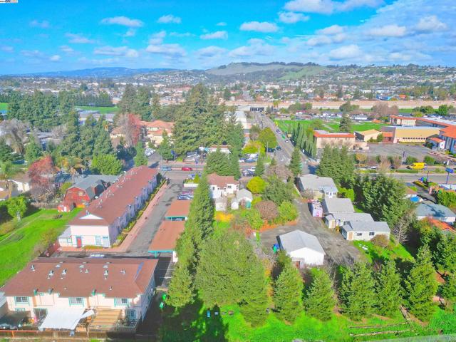 Image 47 of 51 For 181 Lewelling Blvd