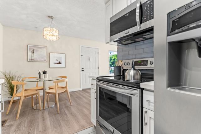 25192 Copa Del Oro Drive, Hayward CA: https://media.crmls.org/mediaz/832879e5-519f-4437-b4b2-cdd206016a96.jpg