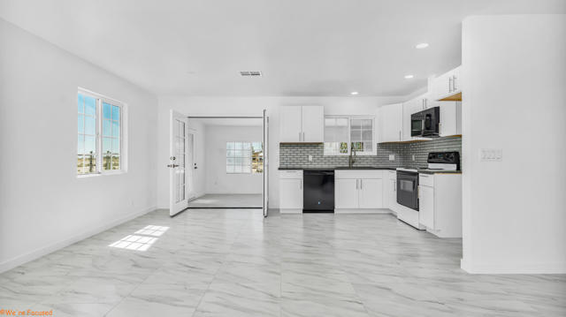 Image 1 of 31 For 943 Pelican Island Court