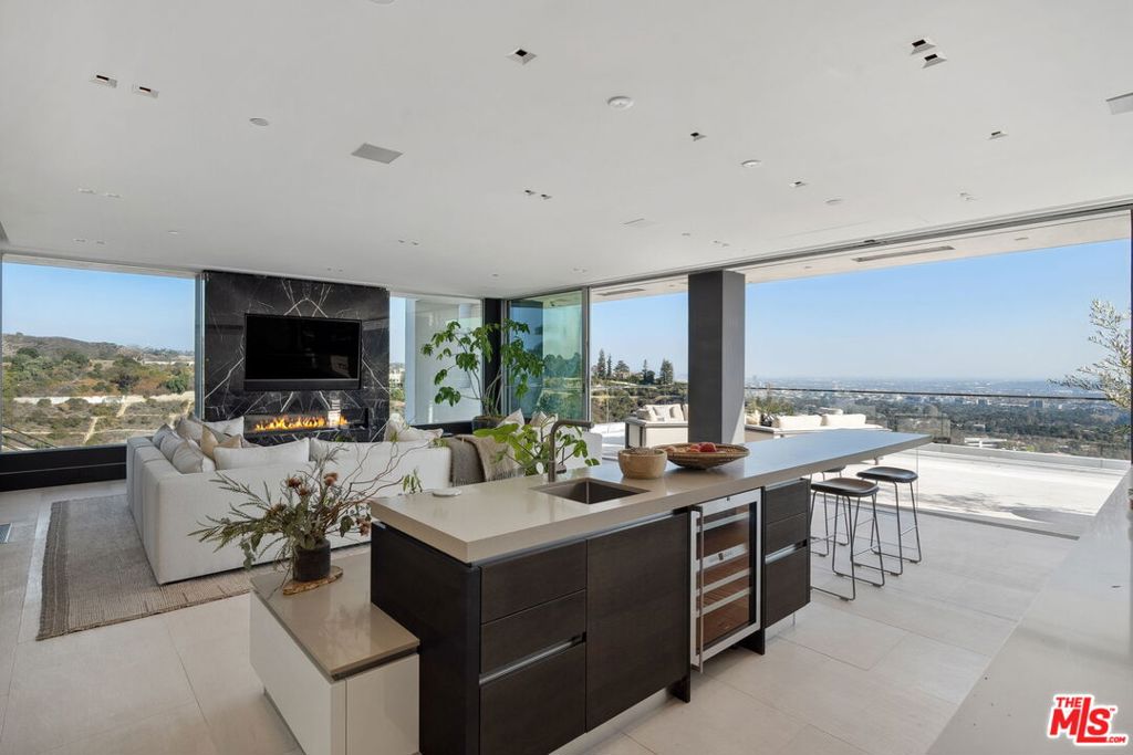 MLS #25488287 img 21