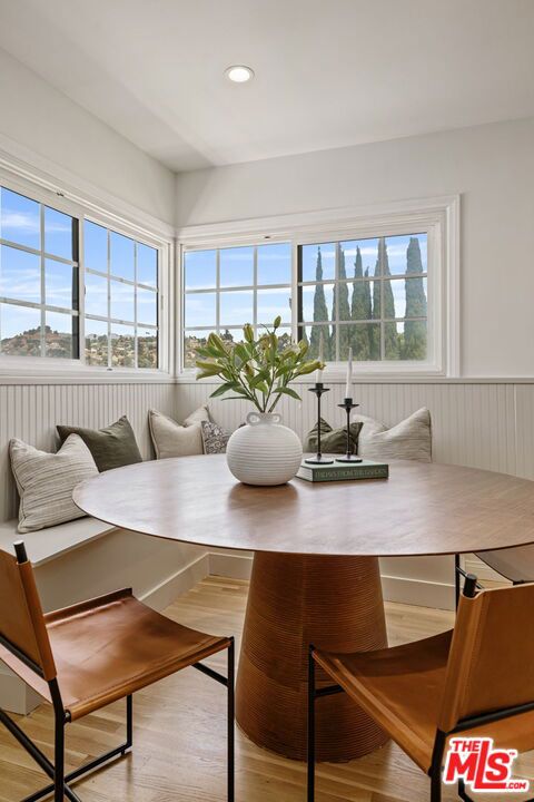 3228 Sagamore Way, Los Angeles CA: https://media.crmls.org/mediaz/832c8888-2c81-451c-bc27-45b97b4df97f.jpg