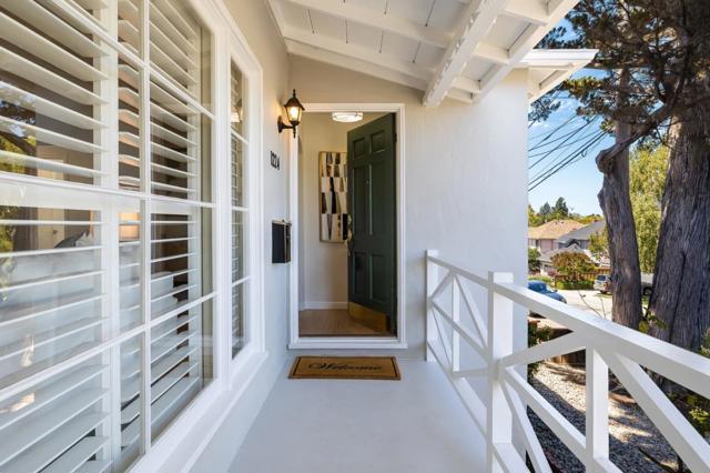 1224 Tilia Street, San Mateo CA: https://media.crmls.org/mediaz/832cf5cc-a4ba-45d6-b4da-fdfe5a5cc3cf.jpg
