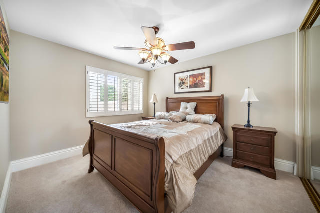 43512 Via Magellan Drive, Palm Desert CA: https://media.crmls.org/mediaz/832e2be5-5447-4692-87ad-02f34bed7dd3.jpg