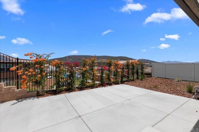 Detail Gallery Image 29 of 38 For 1366 Topanga Dr, San Marcos,  CA 92069 - 3 Beds | 2 Baths