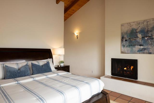26282 Atherton Drive, Carmel CA: https://media.crmls.org/mediaz/83305292-f44c-4b3b-be50-0c97fd3a0f19.jpg
