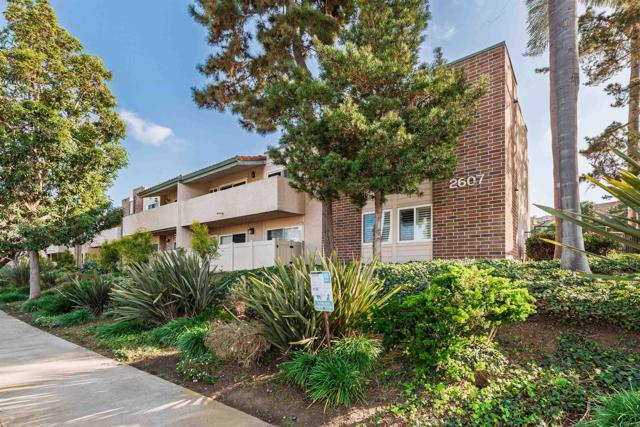 Detail Gallery Image 30 of 42 For 2607 Pirineos Way #116,  Carlsbad,  CA 92009 - 3 Beds | 2 Baths