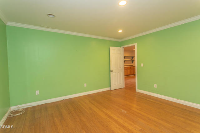 1400 Park Drive, Ojai CA: https://media.crmls.org/mediaz/83316985-74fb-4b05-9662-843a47ffb1c2.jpg