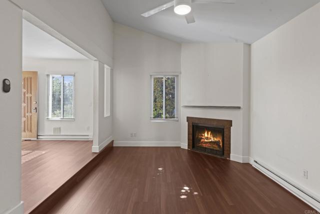 Detail Gallery Image 9 of 33 For 13742 Ruette Le Parc #C,  Del Mar,  CA 92014 - 2 Beds | 2 Baths