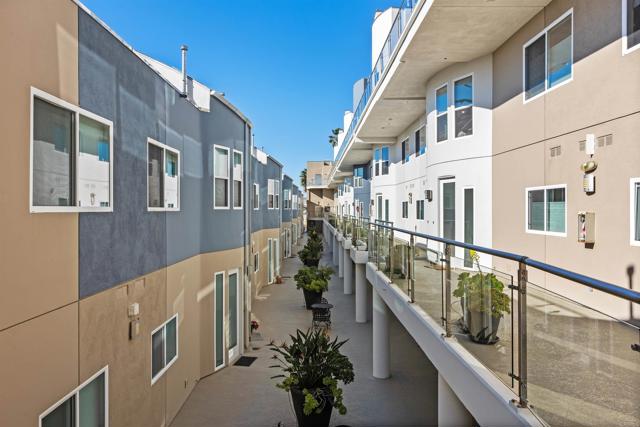 Detail Gallery Image 52 of 55 For 401 N Coast Hwy #301,  Oceanside,  CA 92054 - 3 Beds | 3 Baths