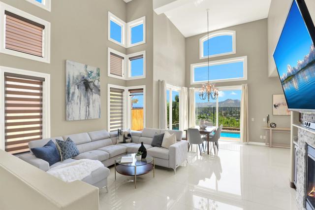 Detail Gallery Image 18 of 65 For 13611 Tradition St, San Diego,  CA 92128 - 4 Beds | 3 Baths
