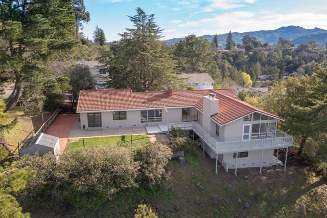 79 Muth Drive, Orinda CA: https://media.crmls.org/mediaz/83340d9b-8c47-4ae5-8ba9-89d98cc81b4a.jpg