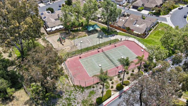 1867 Guilder Gln, Escondido CA: https://media.crmls.org/mediaz/833483bf-8a6a-4bd2-a59c-a8ede7286856.jpg