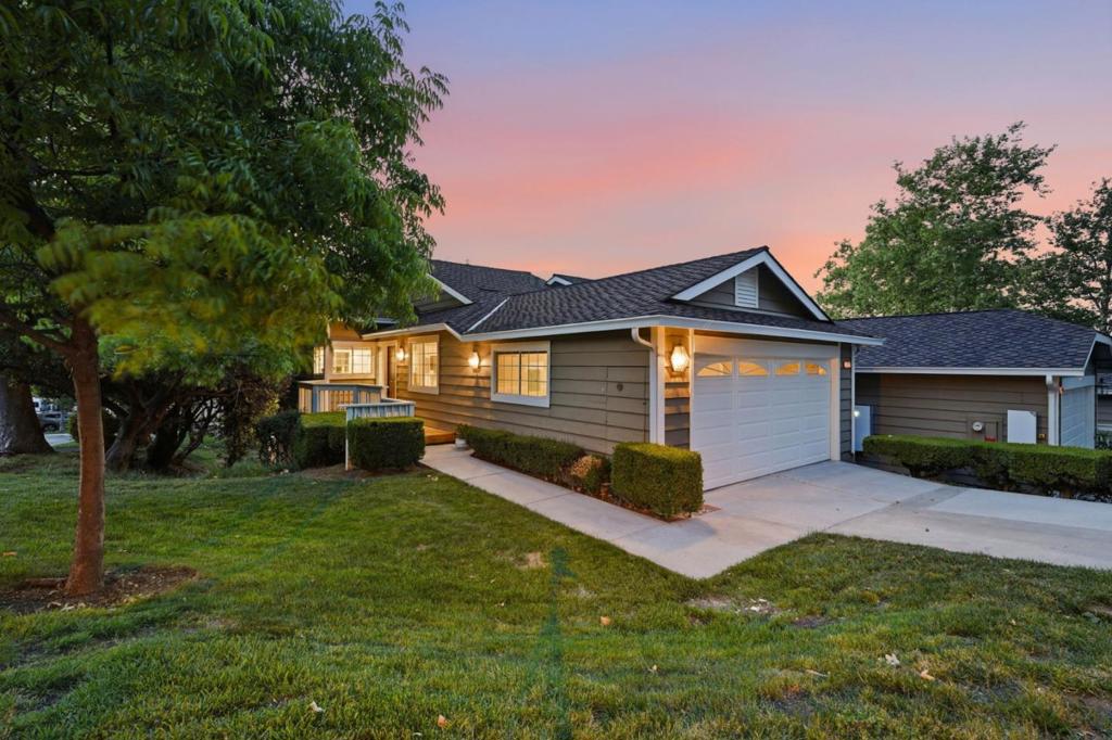 1222 Linder Hill Lane