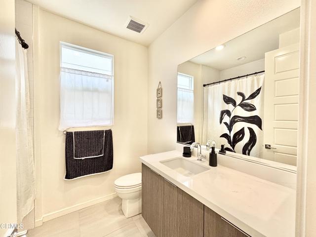 1105 Canal Street, Oxnard CA: https://media.crmls.org/mediaz/83350f91-ead5-4033-8c58-3d23c6be840a.jpg