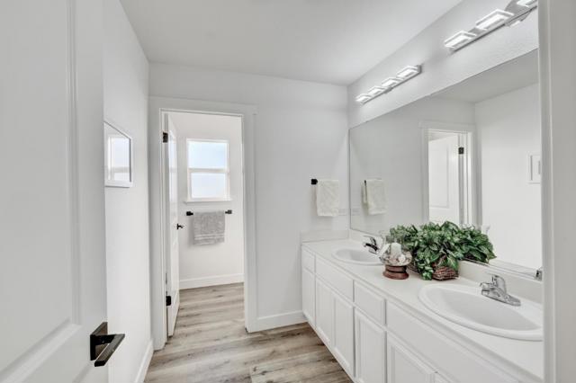 875 Roberts Place, San Jose CA: https://media.crmls.org/mediaz/83352dcd-35cc-4767-b26c-6167f4560356.jpg