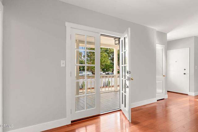 3851 Blanche Street, Pasadena CA: https://media.crmls.org/mediaz/8335bcf3-4619-4be7-bb0d-344aaa5b1809.jpg