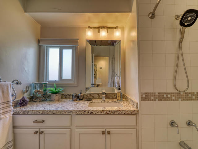 51555 Monroe St. #18, Indio CA: https://media.crmls.org/mediaz/83363518-9897-4485-b67a-502703403523.jpg