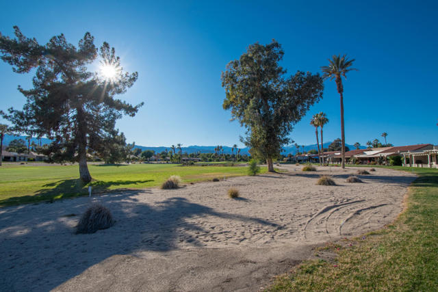 77361 Preston Trail, Palm Desert CA: https://media.crmls.org/mediaz/8336740c-a711-45af-92a0-894ad774caf1.jpg