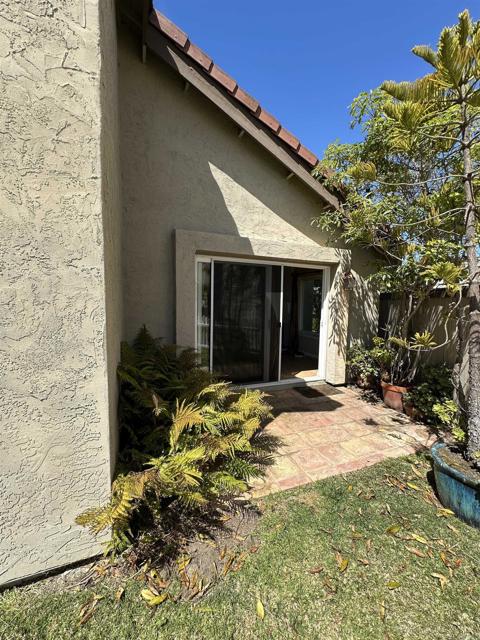 Detail Gallery Image 8 of 25 For 1729 Gascony Rd, Encinitas,  CA 92024 - 3 Beds | 2 Baths