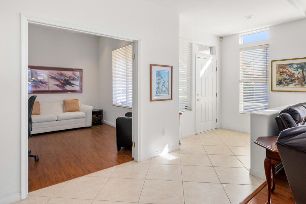 MLS #219138069DA image #3