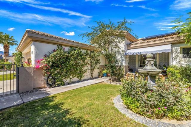 35618 Corte Serena, Cathedral City CA: https://media.crmls.org/mediaz/833723e5-a7fe-4187-a3a6-f2220fbba06c.jpg