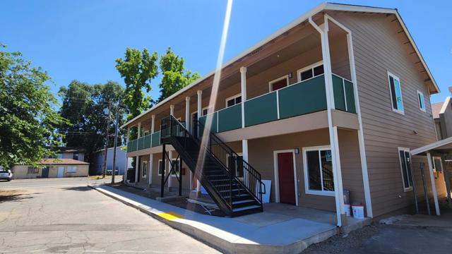 728 W 1st Avenue, Chico CA: https://media.crmls.org/mediaz/83373f31-6dcc-4f5f-b7d9-8389571922d4.jpg