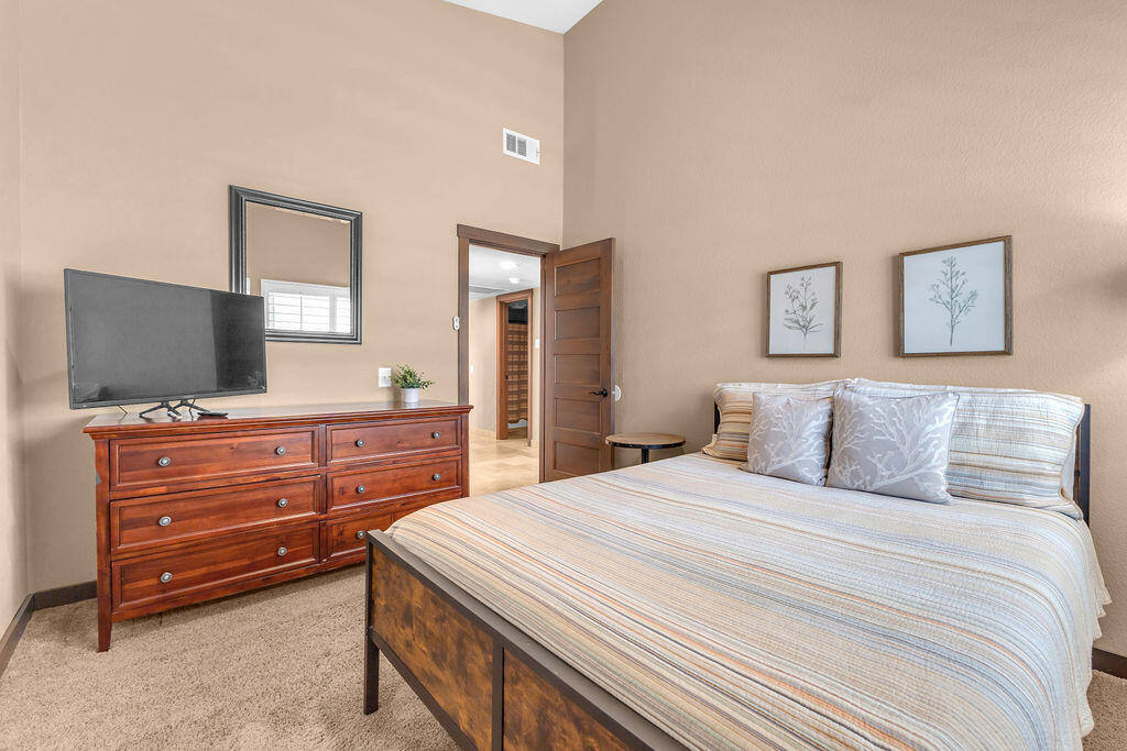 MLS #219129593DA img 13