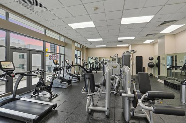 575 6th Ave, San Diego CA: https://media.crmls.org/mediaz/83399a57-ceb0-40de-bb13-27d7785ff793.jpg