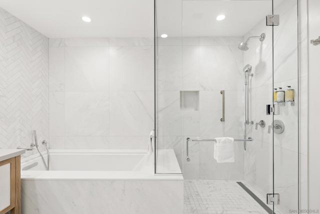 Image 25 of 47 For 1500 Orange Ave  38