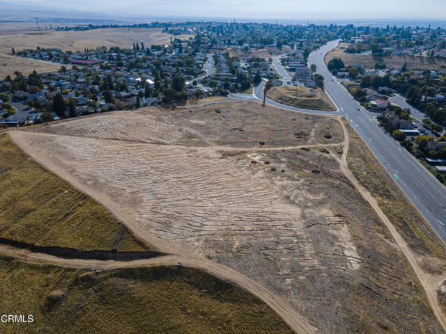 Detail Gallery Image 11 of 21 For 6215 S Fairfax Rd, Bakersfield,  CA 93307 - – Beds | – Baths