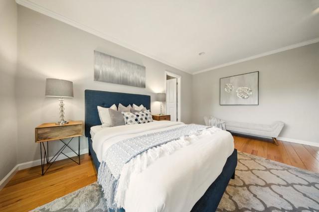 1079 Brighton Place, Mountain View CA: https://media.crmls.org/mediaz/833ba1a1-63bd-416c-9a02-f1de85a255c1.jpg