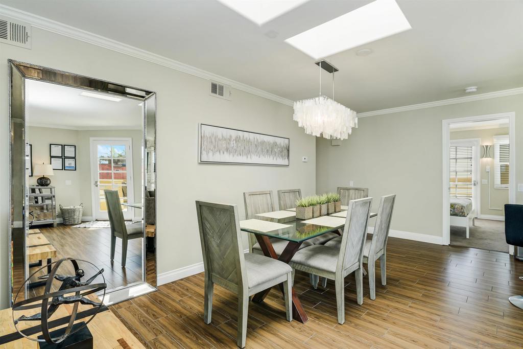 MLS #250040952SD image #11