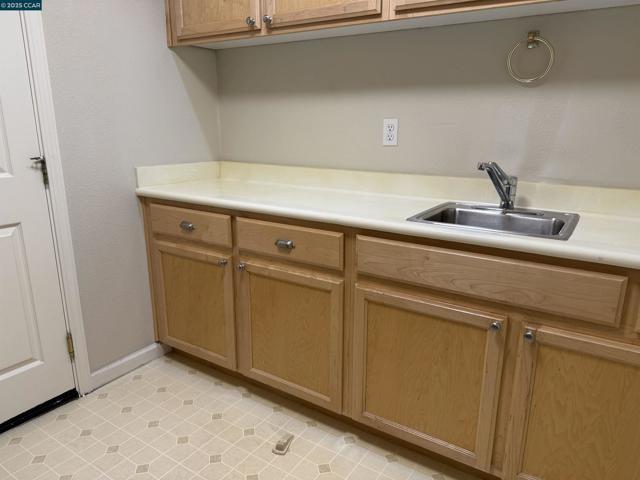 600 Bourne Ct, Danville CA: https://media.crmls.org/mediaz/833bebe6-9530-486b-a514-c9e9bb06a840.jpg