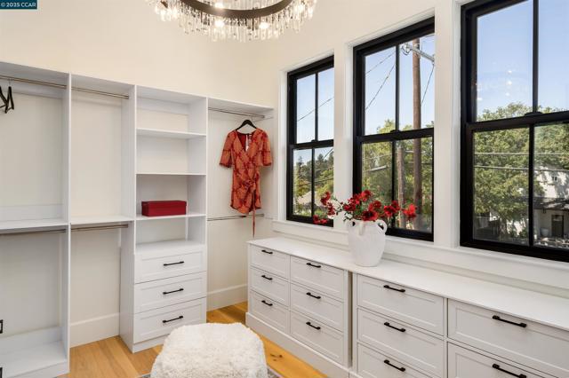 238 Cameo Dr, Danville CA: https://media.crmls.org/mediaz/833d5c7a-fdbb-48fd-b7a2-7a6867d7b5f8.jpg
