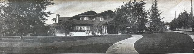 1327 S Oak Knoll Avenue, Pasadena CA: https://media.crmls.org/mediaz/833fa38e-87e3-4b04-b8b1-102a702c17b1.jpg