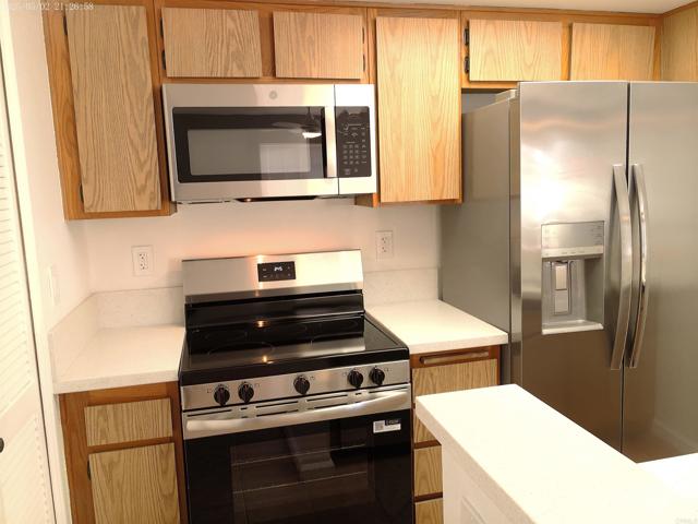 Detail Gallery Image 3 of 48 For 707 Eastshore Terrace #26,  Chula Vista,  CA 91913 - 2 Beds | 2 Baths