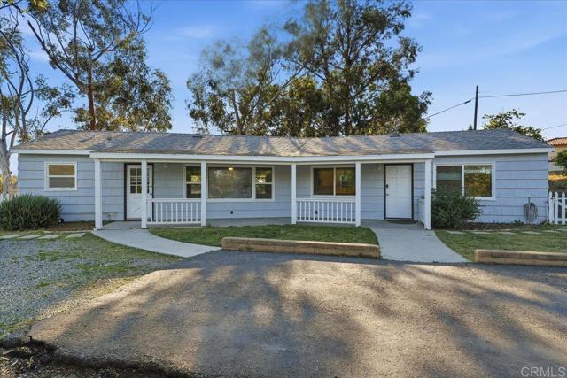 Detail Gallery Image 4 of 36 For 3875 Grandview, Bonita,  CA 91902 - 3 Beds | 2 Baths