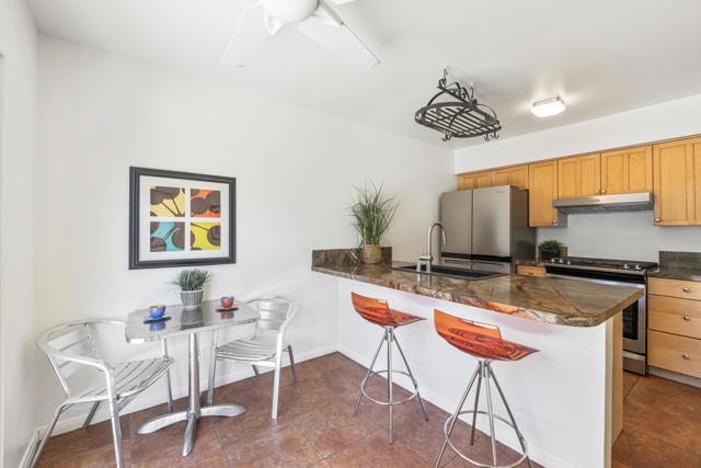 1423 N Avenida Caballeros, Palm Springs, CA 92262