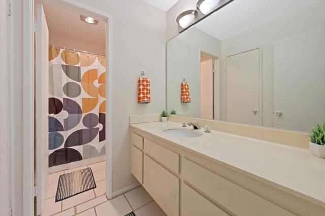 1552 S Camino Real, Palm Springs CA: https://media.crmls.org/mediaz/834452ec-ca49-4f96-9312-4a84f8b00486.jpg