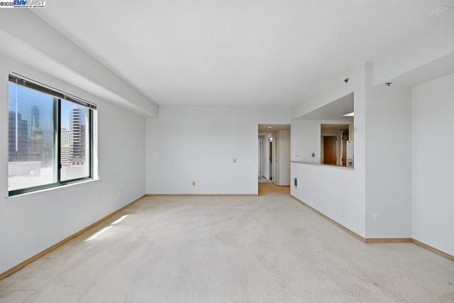 988 Franklin St, Oakland CA: https://media.crmls.org/mediaz/8344c380-8542-463e-b632-84333a713261.jpg