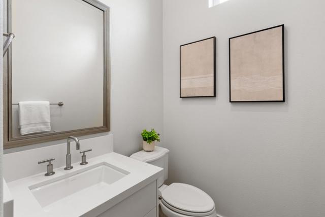 609 E Evelyn Avenue, Sunnyvale CA: https://media.crmls.org/mediaz/8344fbc9-c301-4424-a97c-92676b6d8f18.jpg