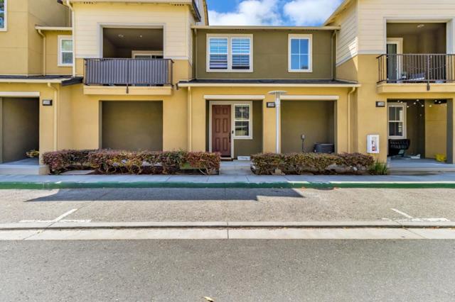 1490 Coyote Creek Way, Milpitas CA: https://media.crmls.org/mediaz/83456471-5625-4a84-83f3-716801009f86.jpg