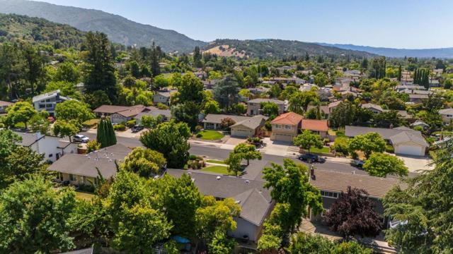 6182 Calle Del Conejo, San Jose CA: https://media.crmls.org/mediaz/834636db-a659-4e40-872f-34465efba529.jpg