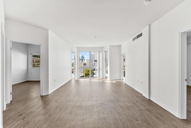 330 J Street, San Diego CA: https://media.crmls.org/mediaz/83471158-8ec0-4ab4-a79f-583bf9903c6a.jpg